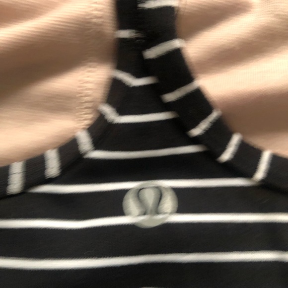 🦊Perfect Power Y Tank - Picture 7 of 8